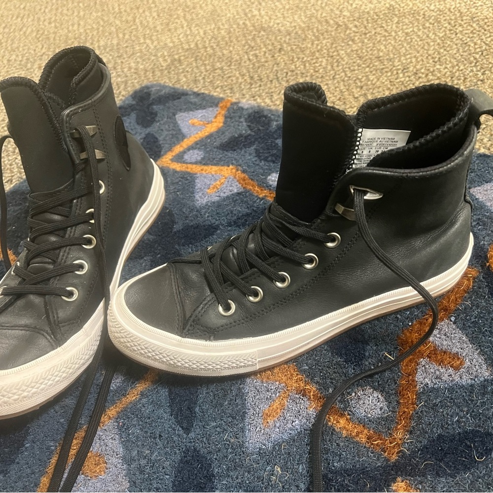 Converse Waterproof High Top Sneaker Lace up Boots sz 8 - Picture 3 of 6